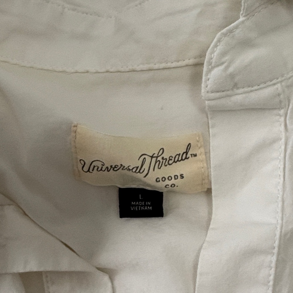Universal Thread Cream Blouse - Picture 3 of 7